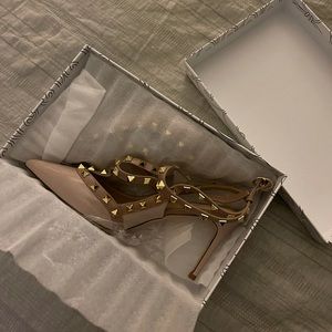 Valentino Stud Heel - Nude size 10